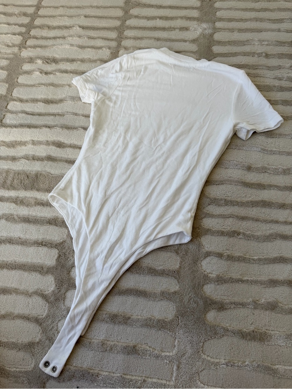 naked wardrobe white clip bodysuit thong - Picture 4 of 4